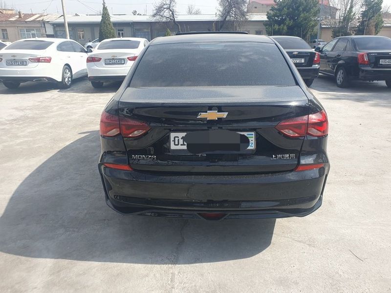 Chevrolet Monza. 1.5 atmosferniy. Yili 2023. Yurgani 5300. Narxi 16700