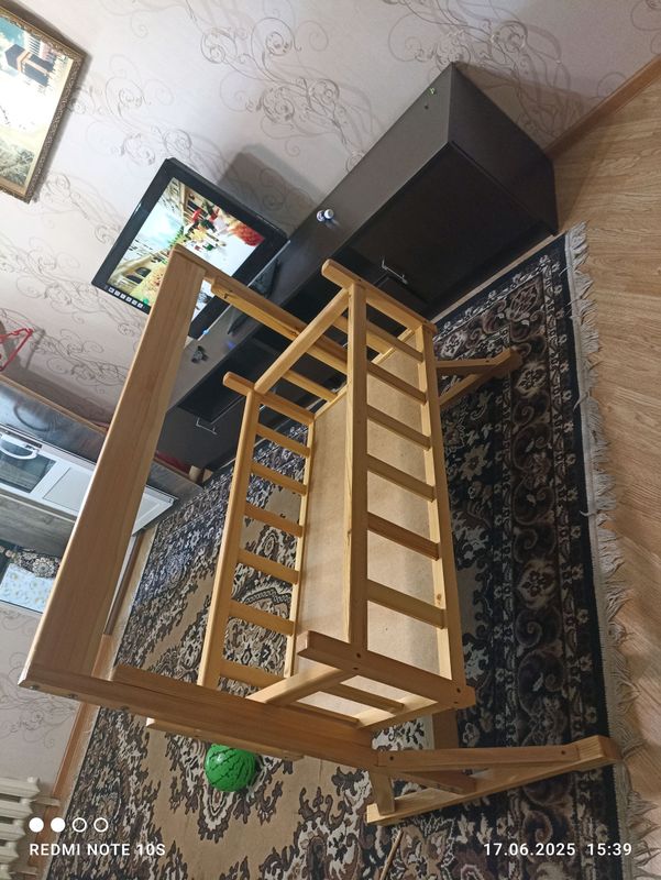 1-4 yoshgacha bolalar uchun yig'iladigan bekanchak 1-4 yoshgacha bolalar uchun yig'iladigan bekanchak