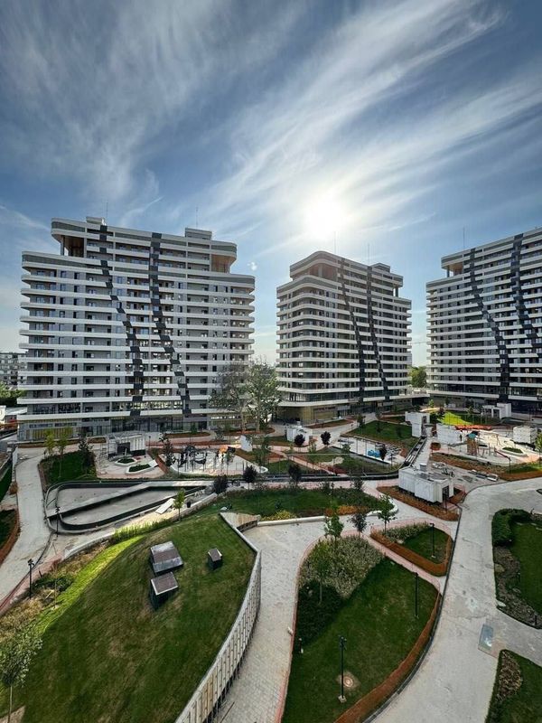 Infinity Продается 2 комнатная коробка ул.Садыка Азимова Эфенди Infinity Продается 2 комнатная коробка ул.Садыка Азимова Эфенди
