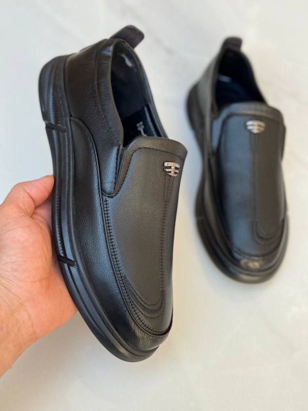 Oʻqish uchun yengi qulay arzon oyoq kiyim hozirgi moda cheklanga sonda