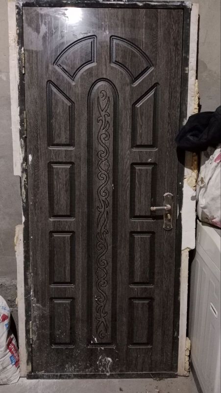 Eshik 3 ta holatiz yaxshi Eshik 3 ta holatiz yaxshi