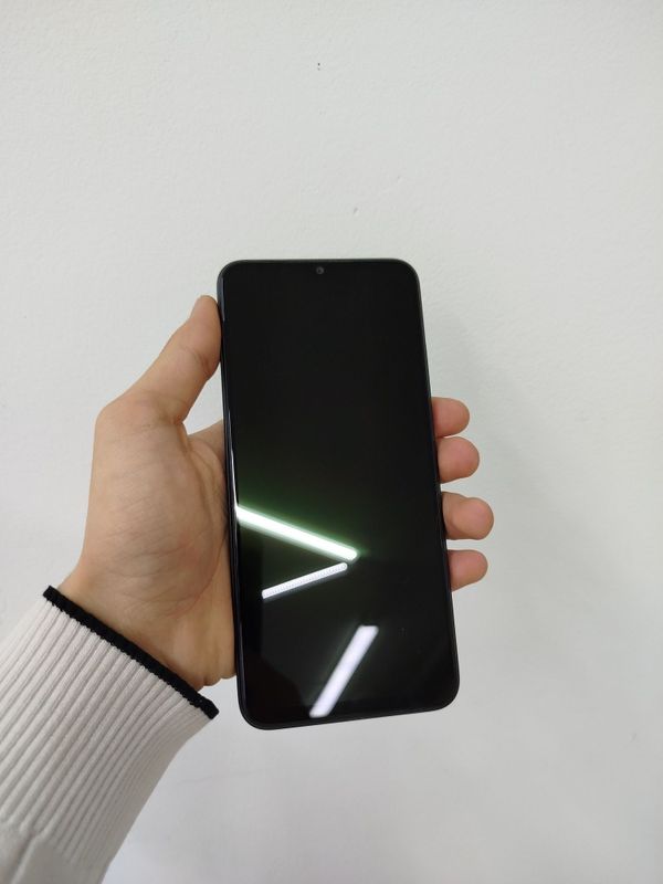 Redmi Note 11E.