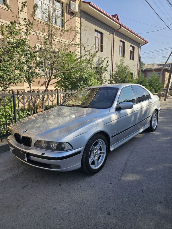 BMW E39 Sotiladi BMW E39 Sotiladi
