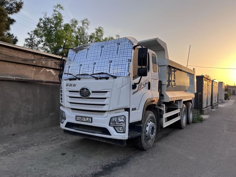 FAW самосвал 15м2 15тонна 10.000 km пробег! FAW самосвал 15м2 15тонна 10.000 km пробег!