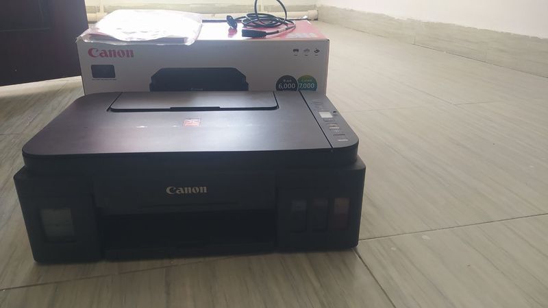 Printer sotiladi