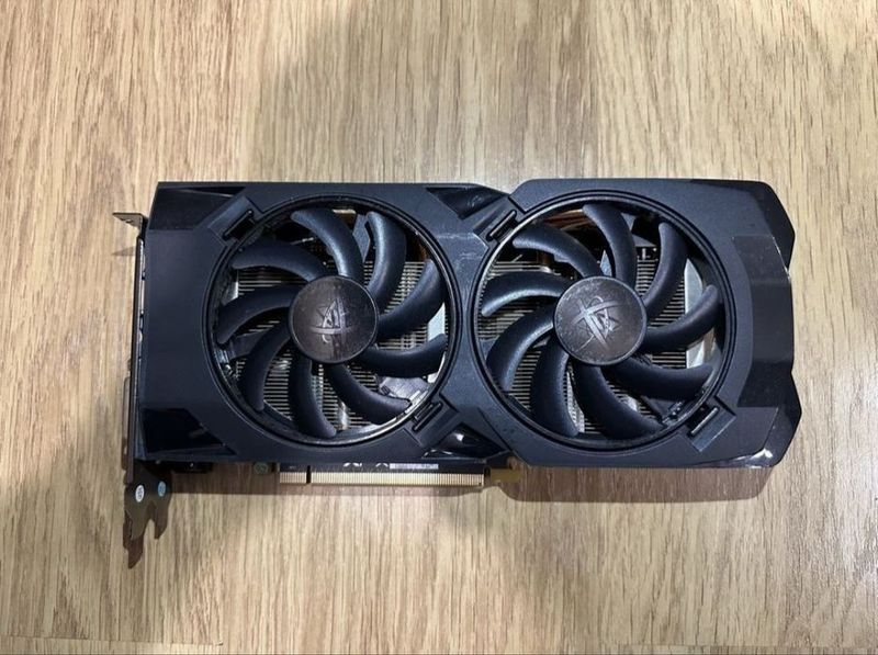 RX470 xfx 4GB srochno sotiladi