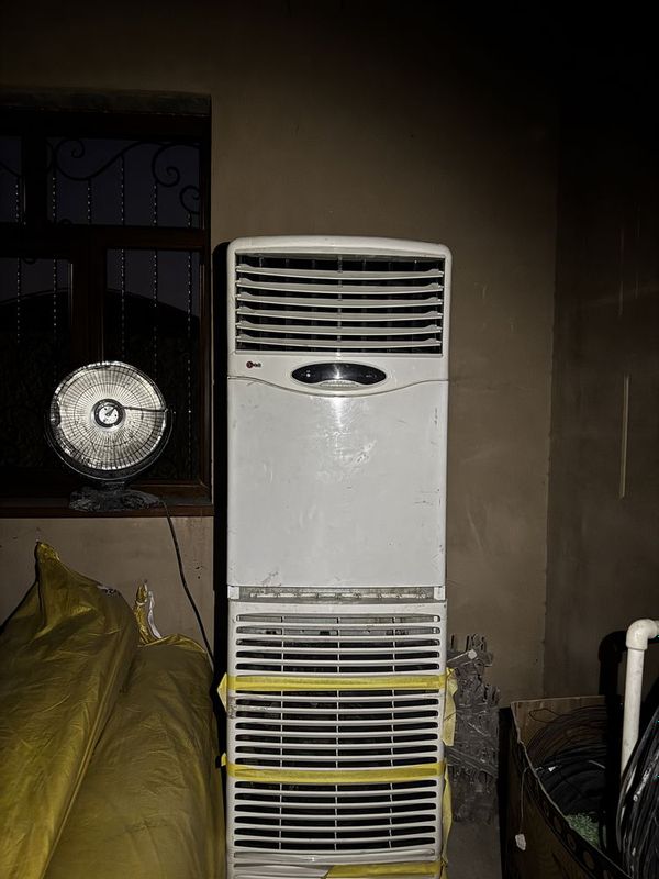 LG konditsioner sotuvda, holati yaxshi