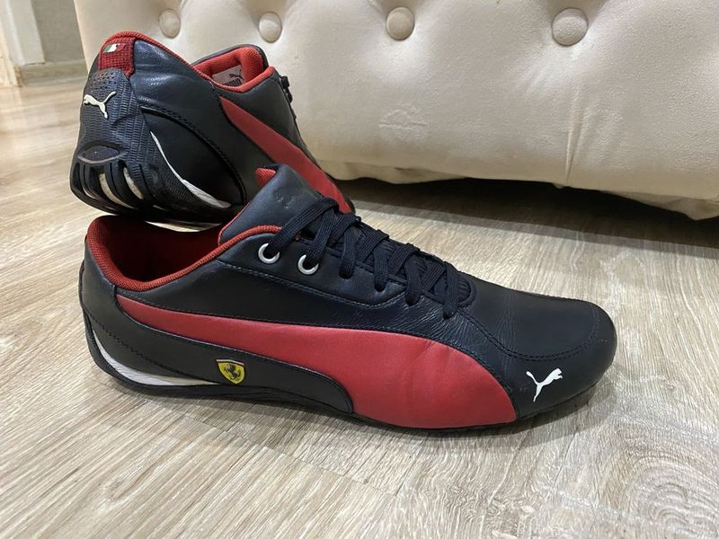 * Puma Ferrari оригинал кожа 45 размер в отличном состоянии