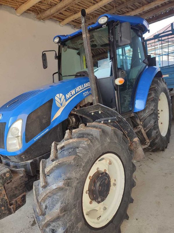 Трактор new HOLLAND TD5 Трактор new HOLLAND TD5