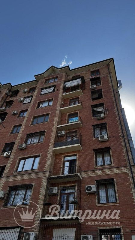 Продаётся 3-комнатная квартира на Алгоритме 31 квартал