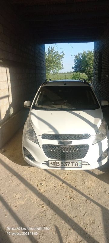 Sipark sotiladi yili 2013 rangi oq