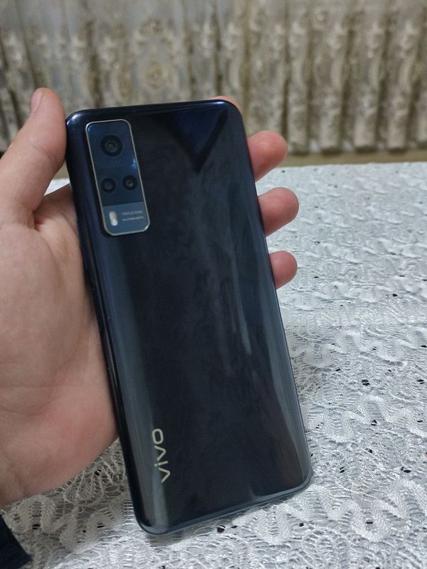 vivo y31