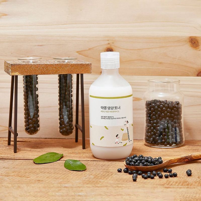 Питательный тонер для лица на основе сои Soybean Nourishing Toner ROUND LAB Питательный тонер для лица на основе сои Soybean Nourishing Toner ROUND LAB