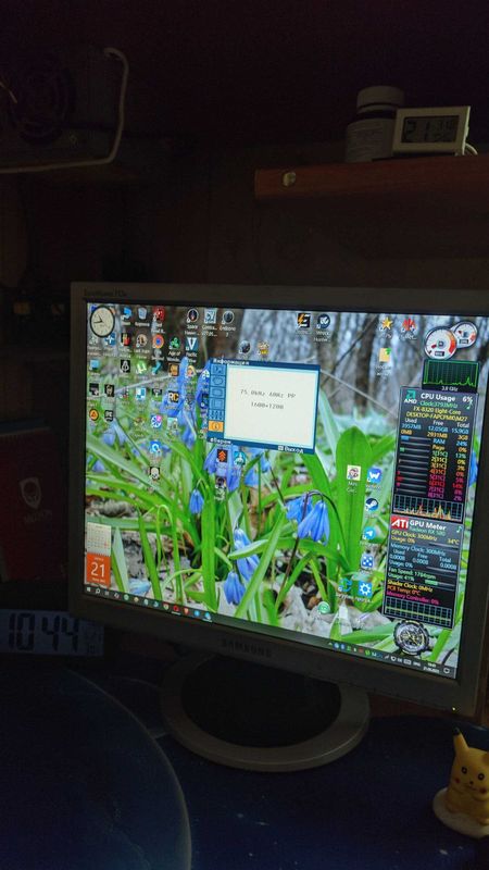Samsung 17* квадрат. Samsung 17* квадрат.