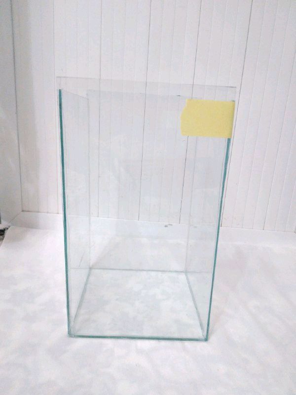 akvarium yengi 16 litr 0.3mm oynadan yasalgan akvarium yengi 16 litr 0.3mm oynadan yasalgan