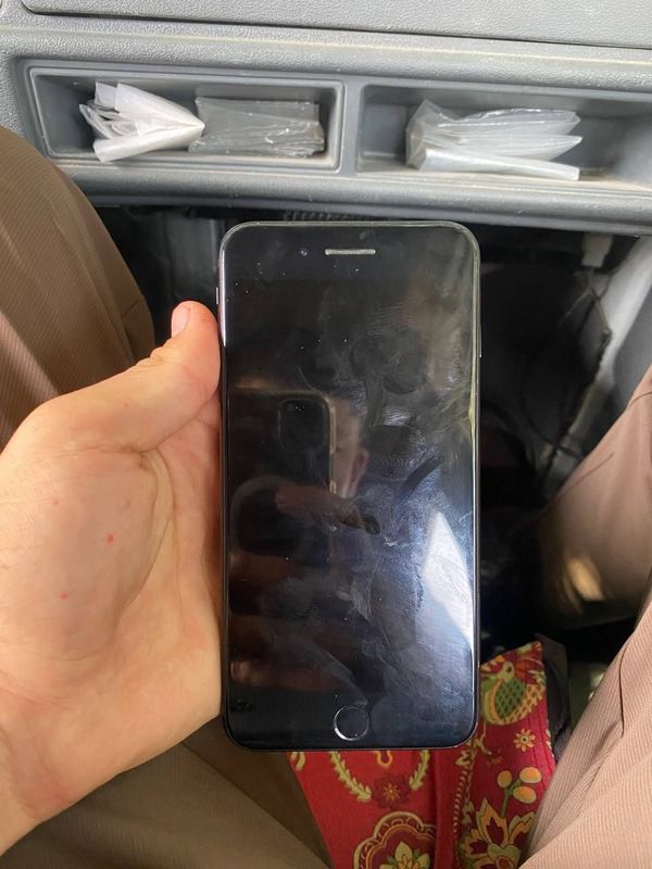 Iphone 7 plus qora Iphone 7 plus qora