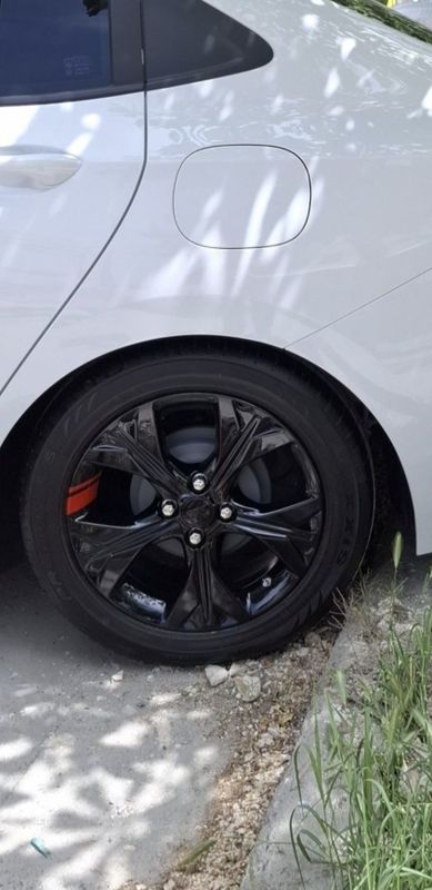 Продаётся диски с шинами Onix Redline Продаётся диски с шинами Onix Redline
