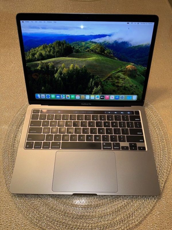 MacBook Pro M1 +BONUS MacBook Pro M1 +BONUS