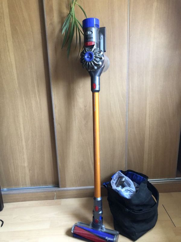 Пылесос Dyson безпроводной