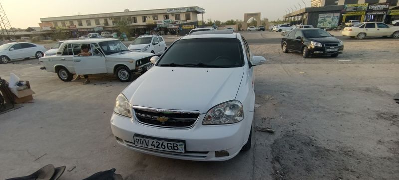 Lasetti 1.8 avtomat