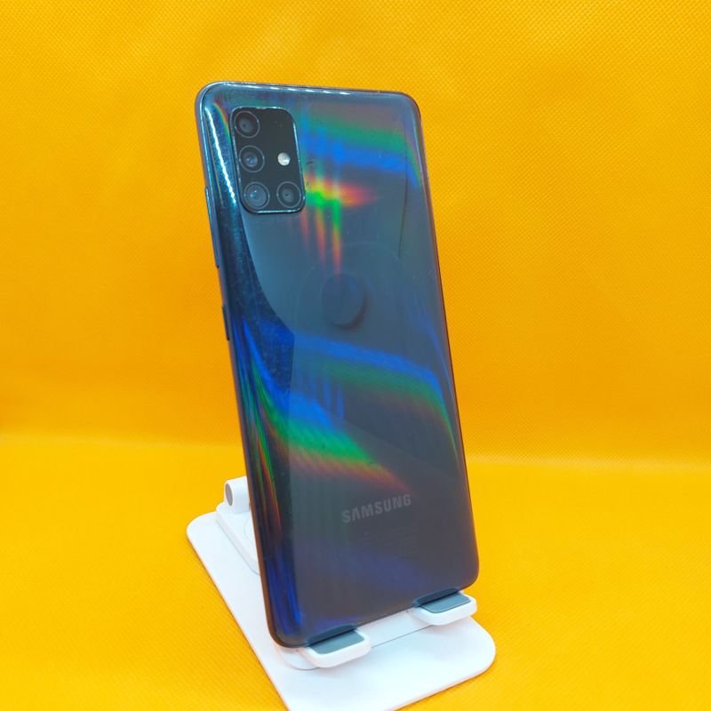 Samsung A51 srochna sotiladi Samsung A51 srochna sotiladi