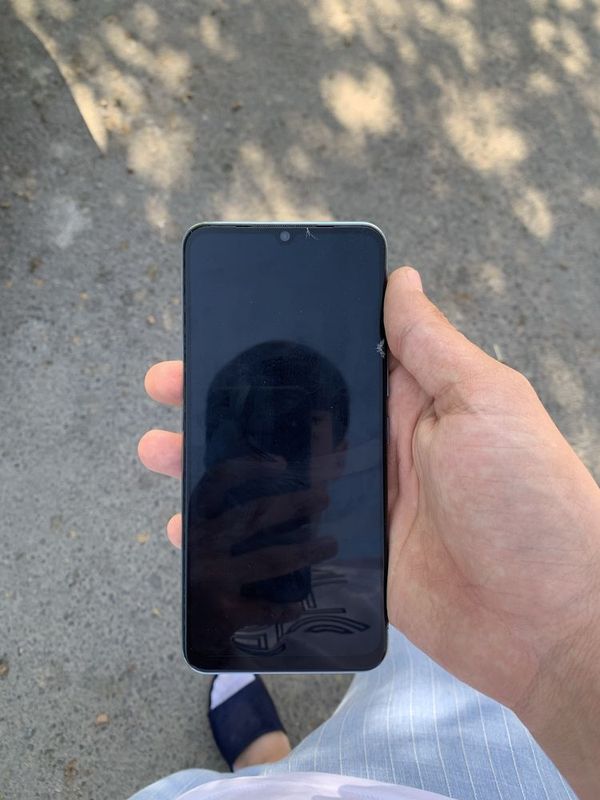 Vivo v20se 6/128 Vivo v20se 6/128