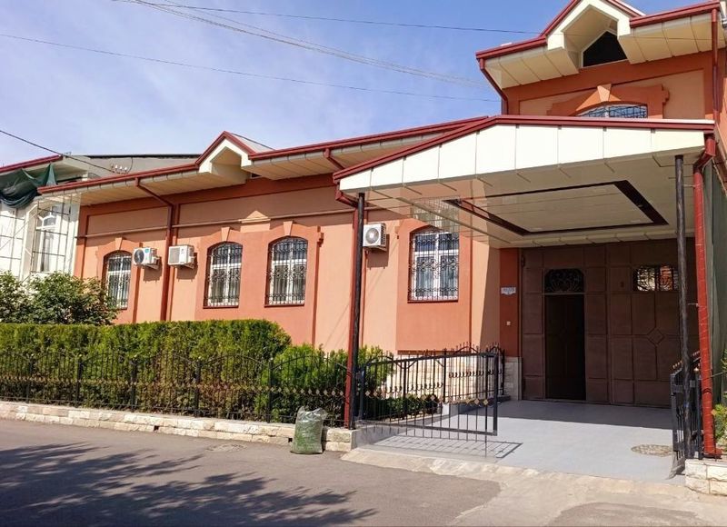 Продам дом, 6 соток, зенит Продам дом, 6 соток, зенит
