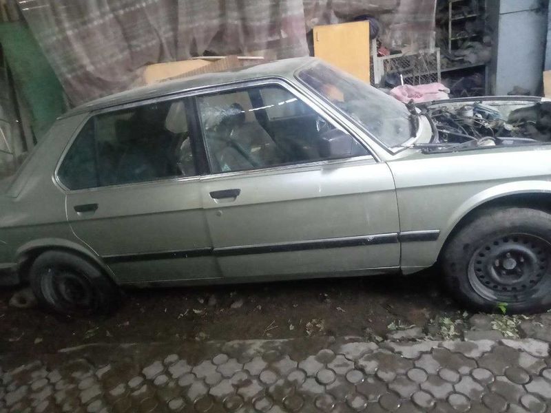 bmw 528, 1984 г.в. автомат bmw 528, 1984 г.в. автомат
