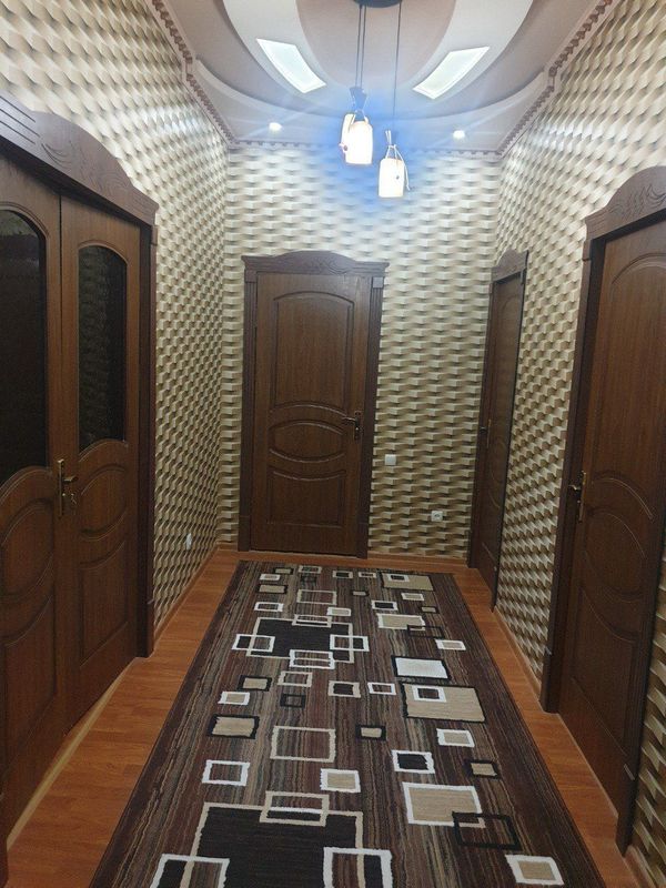 Амир Темур хиёбонидан марказдан дом ижарага берилади