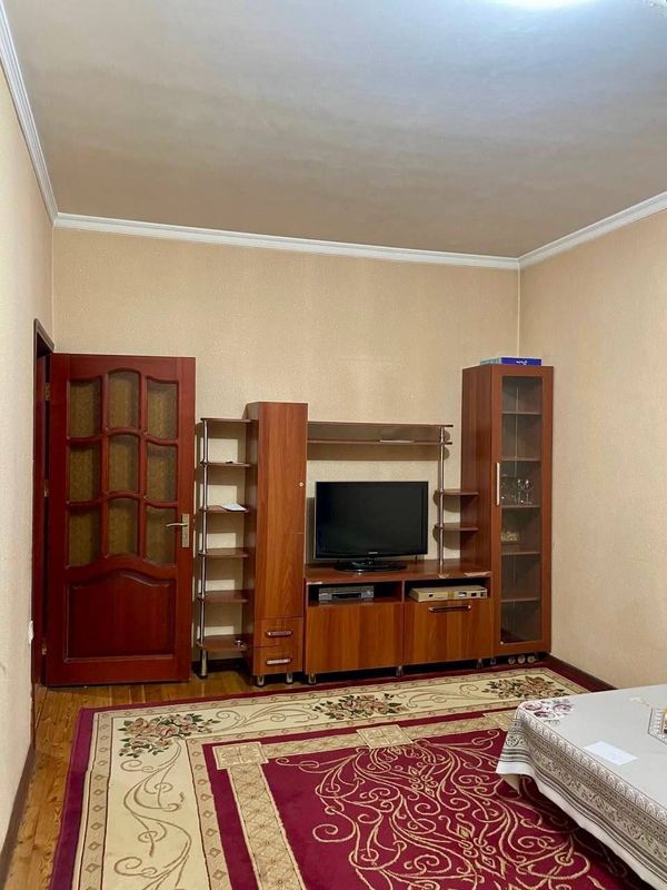 Beruniy metro Metgaradok 2xona lux ijaraga beriladi Beruniy metro Metgaradok 2xona lux ijaraga beriladi
