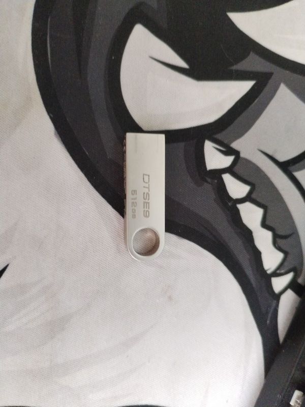 Флеш карта на 512gb