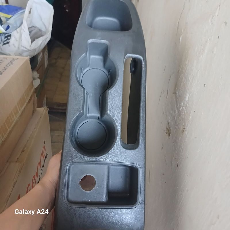 Kobilt Bari sotiladi radnoy Kobilt Bari sotiladi radnoy