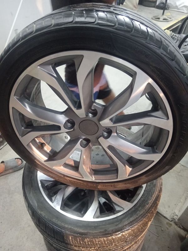 saka diska r17 idiyal
