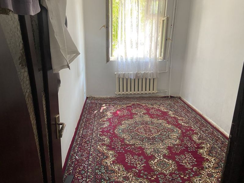 Mirzo ulug’bek metroda 1 ta bolaga joy bor Mirzo ulug’bek metroda 1 ta bolaga joy bor