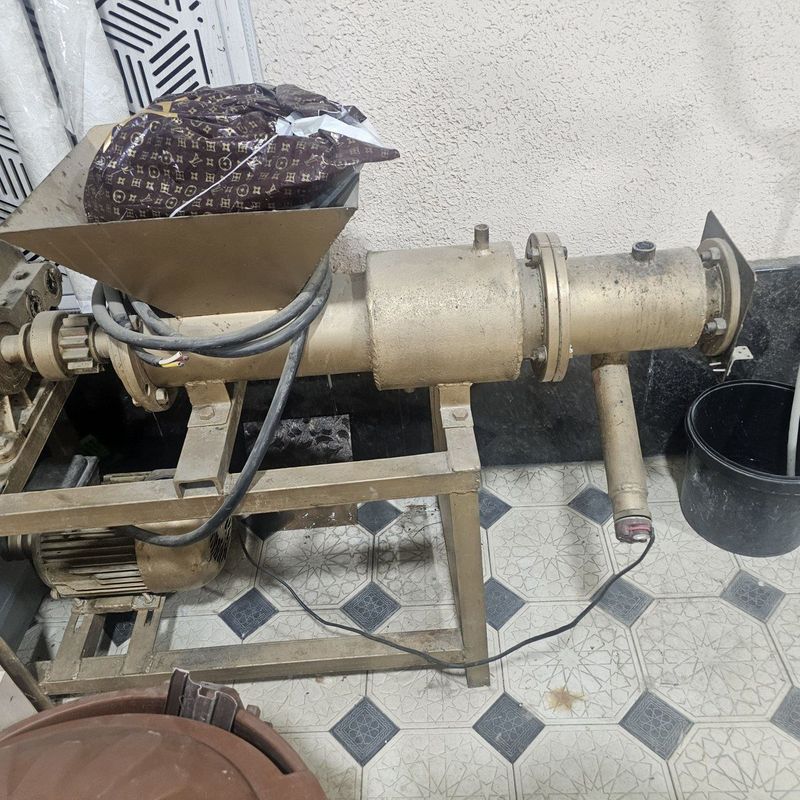 Kir sovun ishlab chiqaradigan aparat Kir sovun ishlab chiqaradigan aparat
