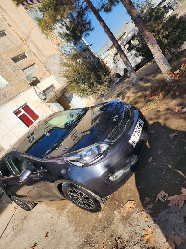 Kia Rio 2014 God. Probeg 183000 Kia Rio 2014 God. Probeg 183000