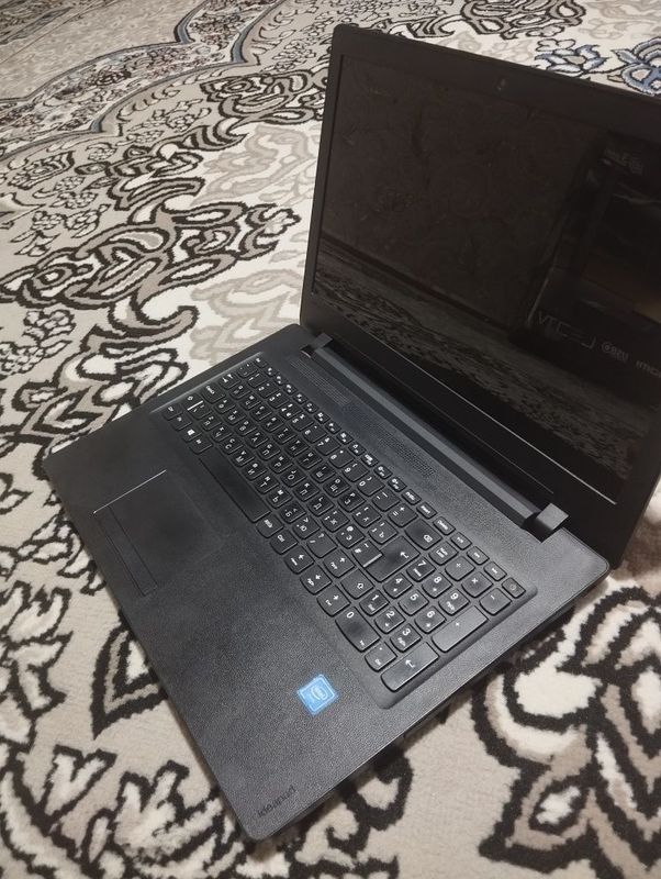 Lenovo noutbuk sotiladi Lenovo noutbuk sotiladi
