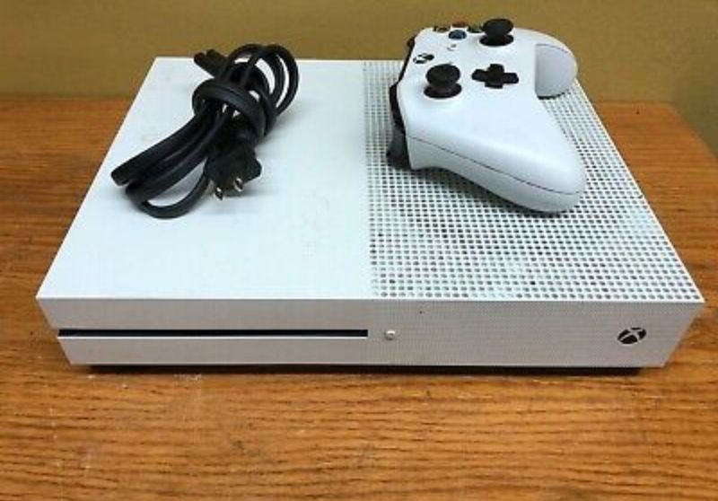 Продаётся Xbox One S 512