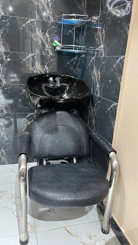 Продается мойка для салона красоты!
