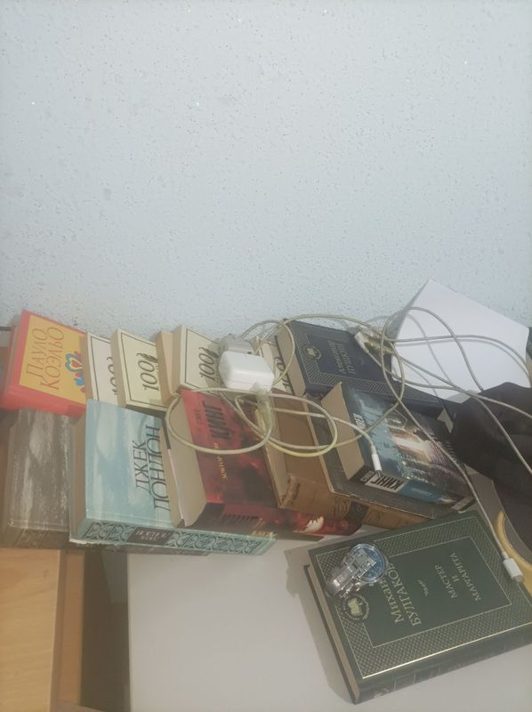 Срочно продаю книги