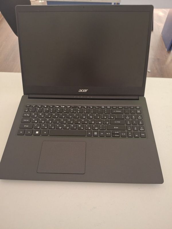 Acer noutbuk holati ideal ofisda ishlatilgan Acer noutbuk holati ideal ofisda ishlatilgan