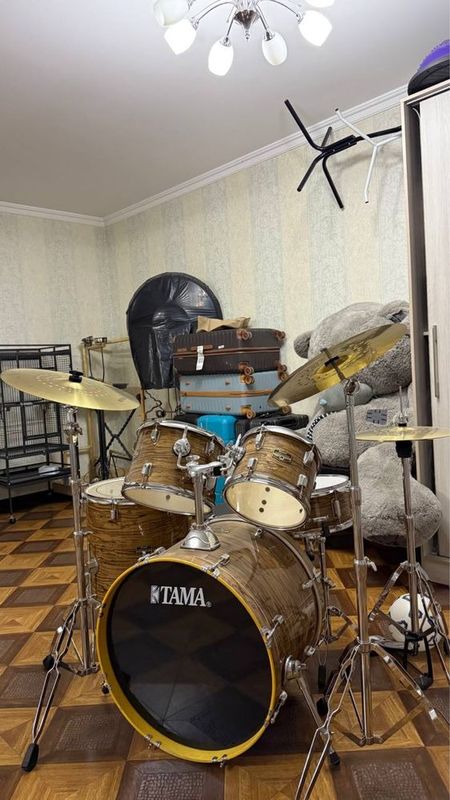 Барабанна установка ТАМА в идеальном состоянии