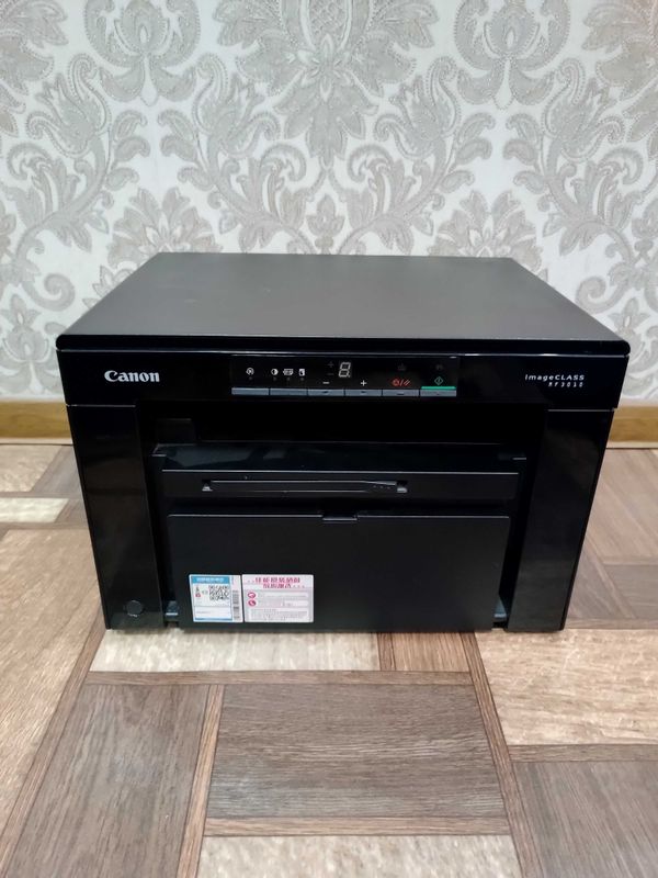 Canon MF3010 \\ 3\1-Ксаракопия , ок-кора лазерли принтер , сканер \\