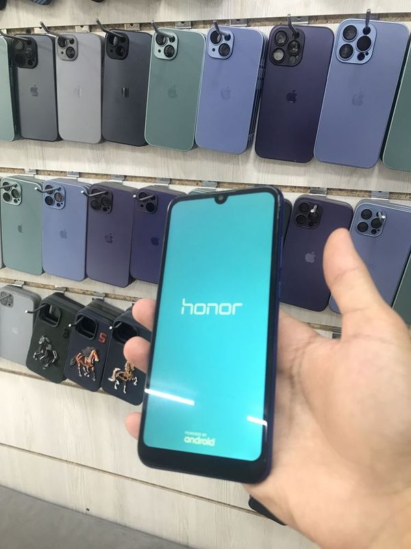 Honor 8a sotiladi Honor 8a sotiladi