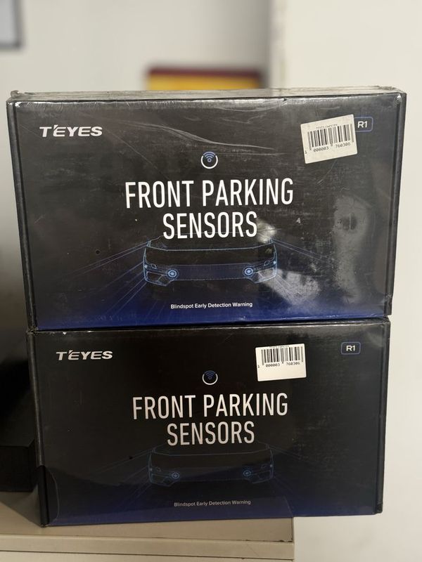 Teyes monitor uchun Oldi fakat parktronik oq rangi Teyes monitor uchun Oldi fakat parktronik oq rangi