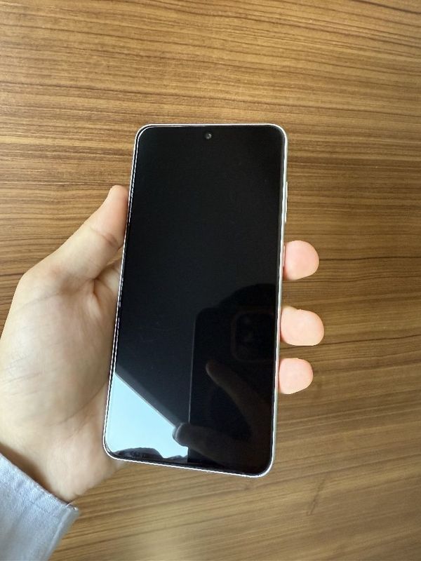 Samsung s21 FE 8/128 Samsung s21 FE 8/128