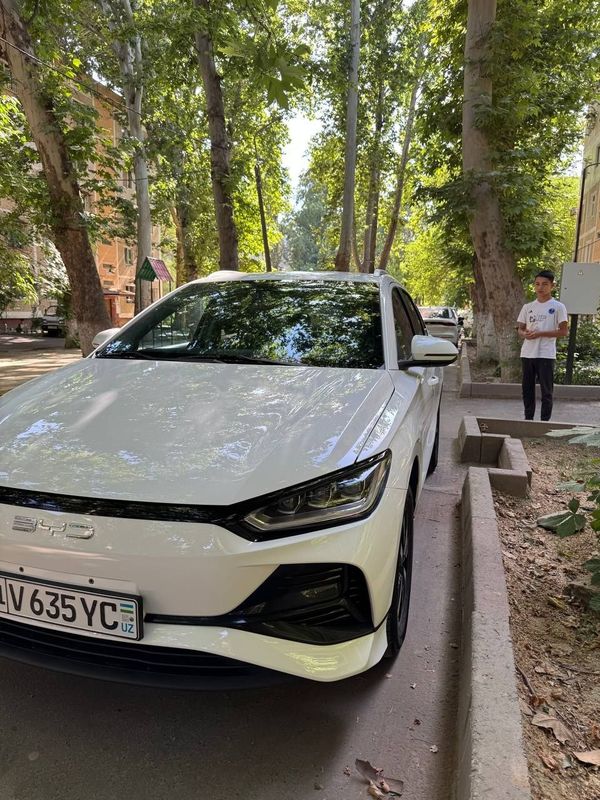 Продаётся BYD E2 LUXURY Продаётся BYD E2 LUXURY