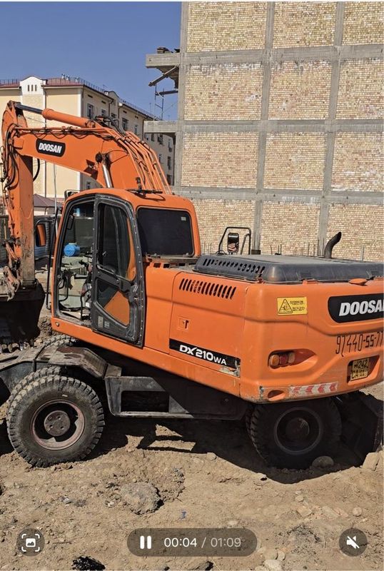 Doosan DX210WA Экскаватор Doosan DX210WA Экскаватор