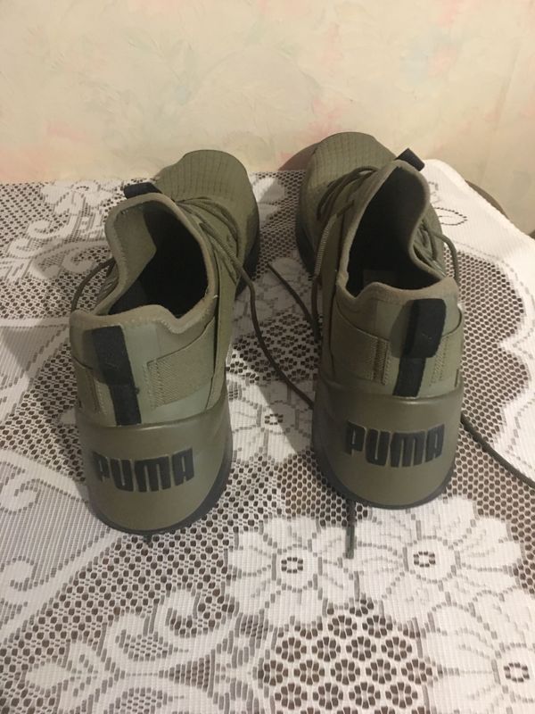 Кросовки puma, размер 45, привезены из Германии, новые., цвет хакки.