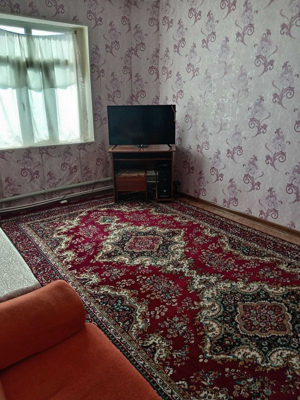 Продаю 1 комнатную квартиру на 3 этаже в г.Карши Продаю 1 комнатную квартиру на 3 этаже в г.Карши